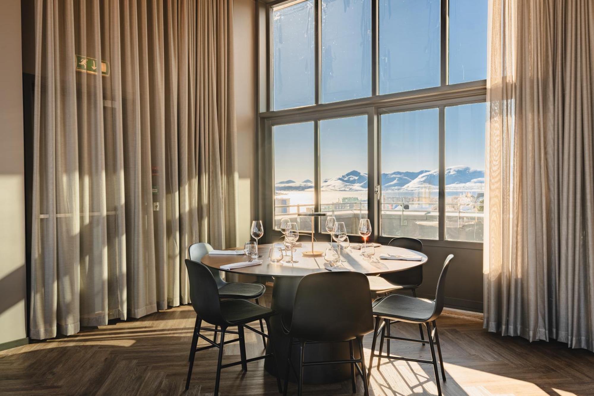 Enter St Elisabeth Suites & Spa Tromso Bagian luar foto